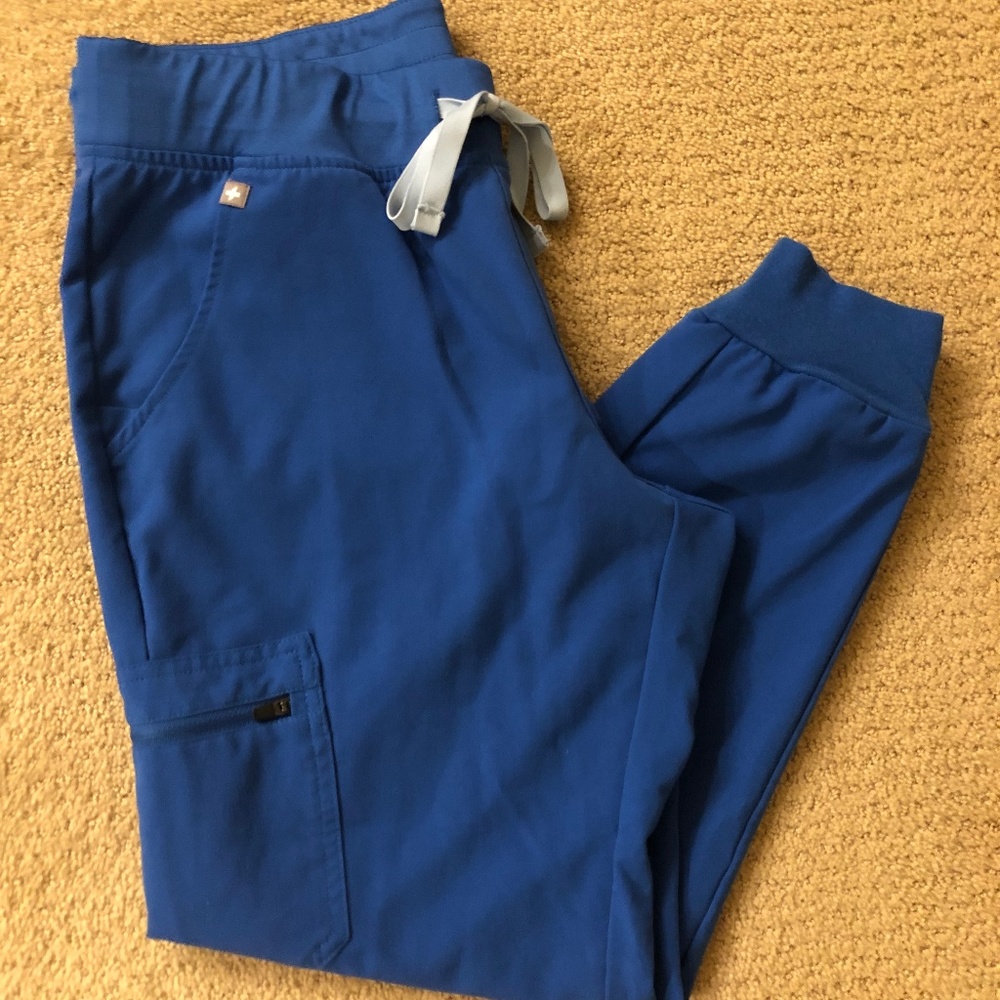 FIGS Scrubs - Zamora Jogger Scrub Pants